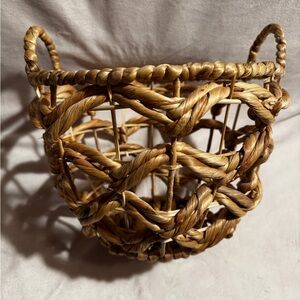 Woven Natural Basket NWOT